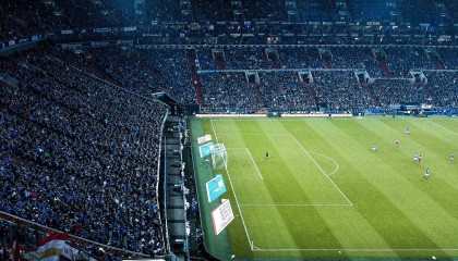 kaiyun app download-英超：阿森纳客场战平曼城，追赶榜首压力加大，英超阿森纳对曼联